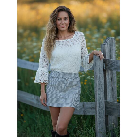 Boden Lace Blouse. Size  4 Elegant timeless Flared sleeves Cottage Country Fairy - Picture 9 of 9